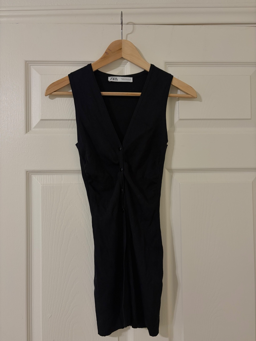 Zara Black Stretchy Button Up Tank